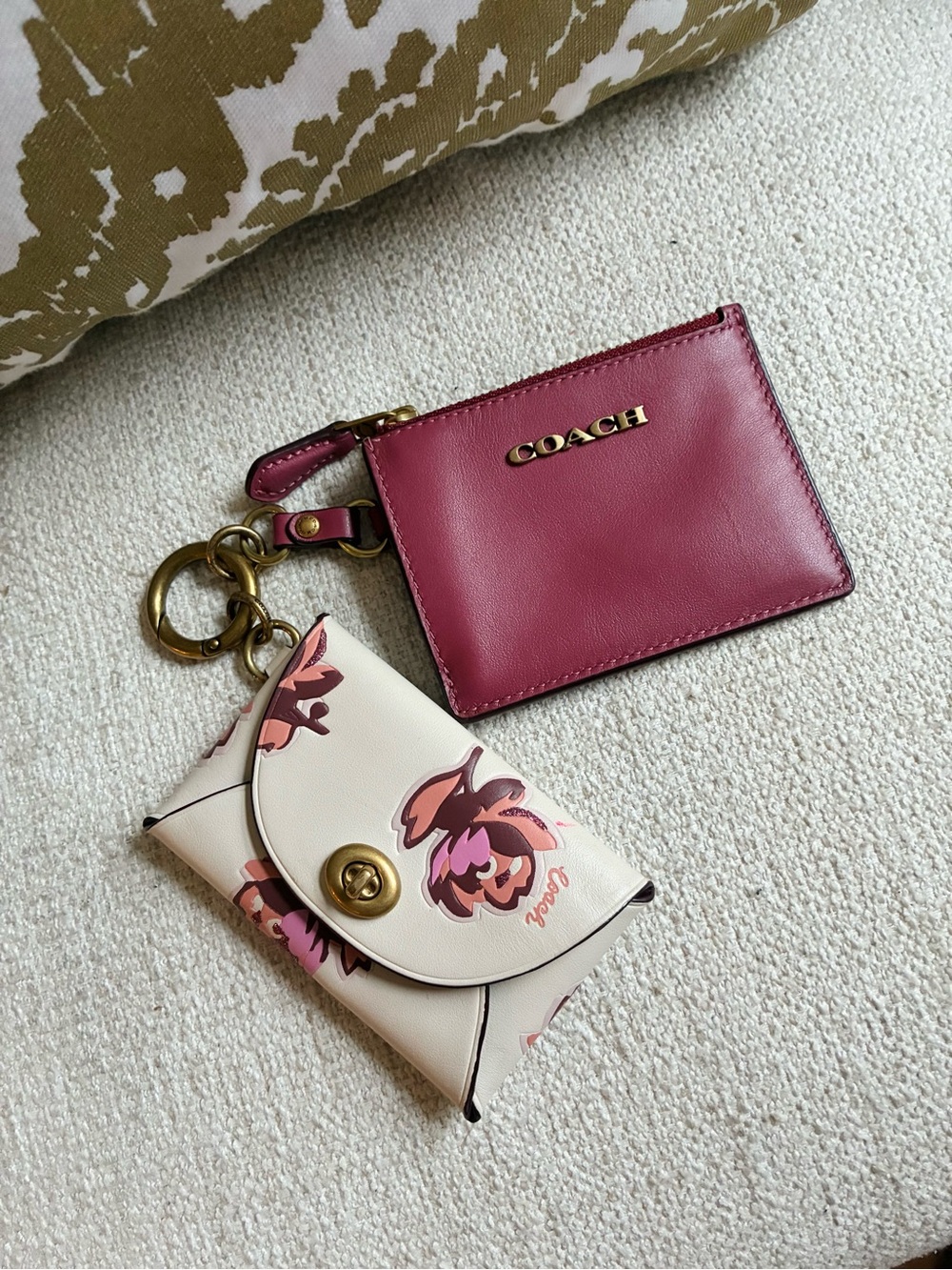 Coach Turnlock Coin Purse and Dual Card Case Set, Bag Charm, 86407